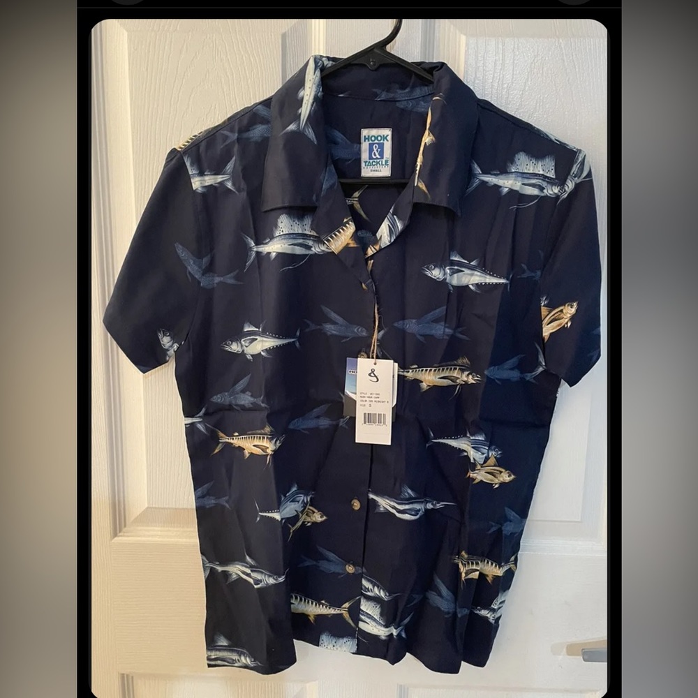 NWT Hook & Tackle Men’s Fishing Marlin Shirt Size Small